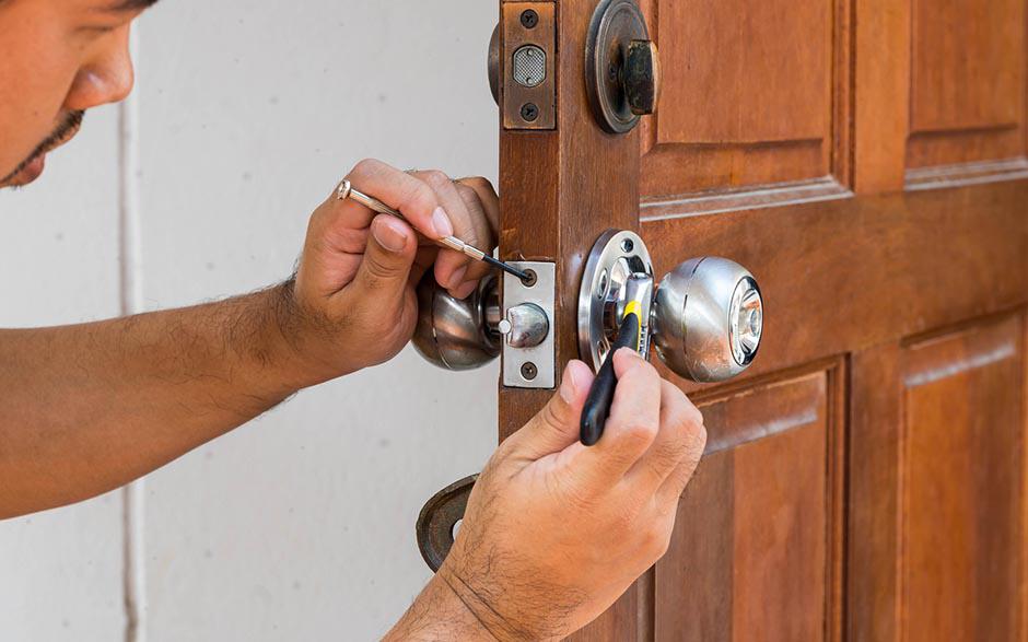 comment changer serrure porte Morsang-sur-Orge